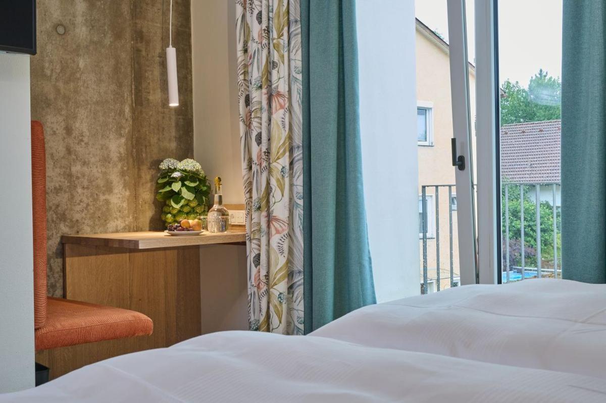 Hotel Der Einrichter ชเตราบิง ภายนอก รูปภาพ